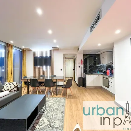 Apartment Urban Flat 129 - Sublime Art Champs-elysees Paris